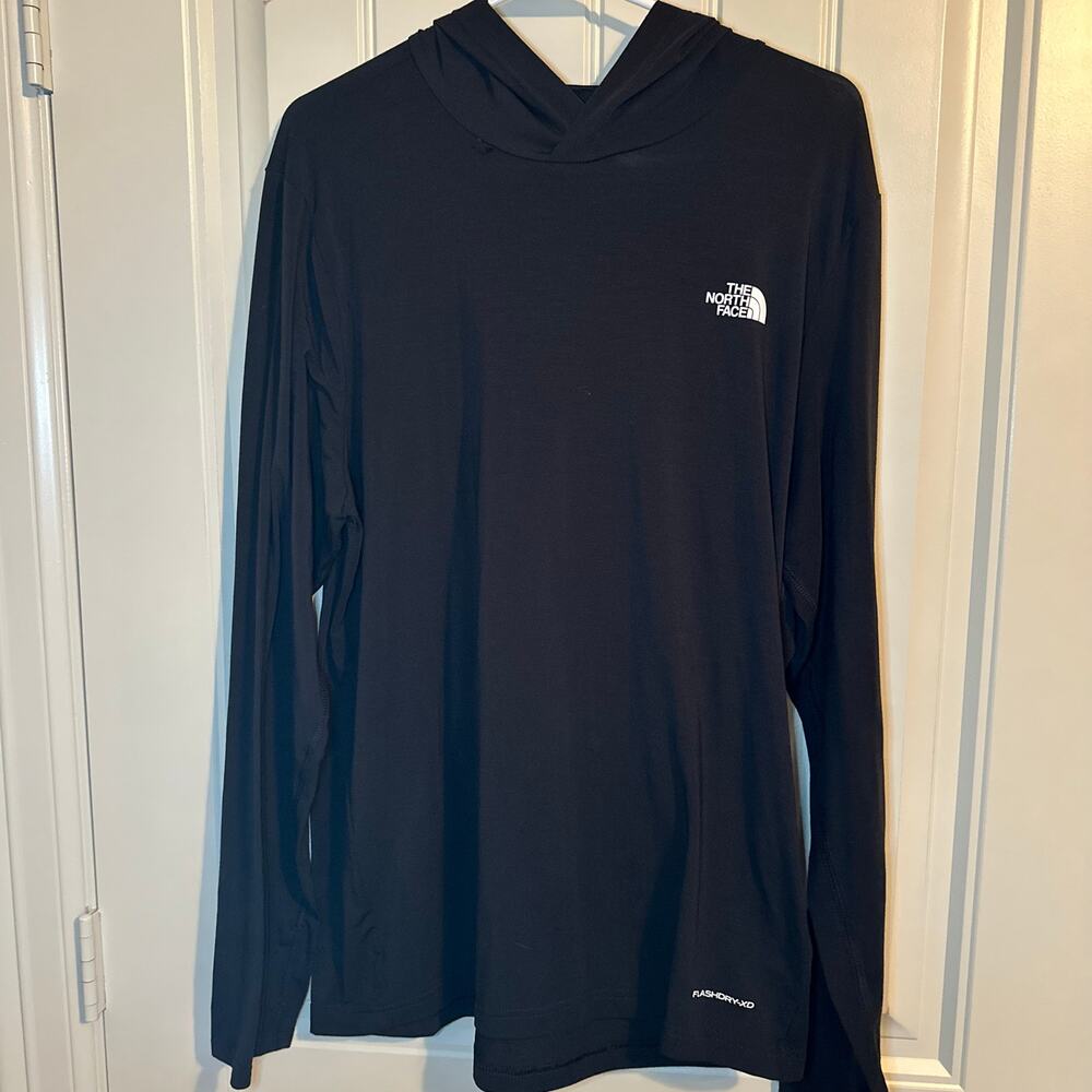 The North Face Shirt Black FlashDry Long Sleeve Hooded Long Sleeve men’s Large